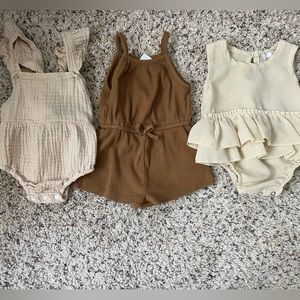 3 baby girl outfits all 0-3 months worn once.